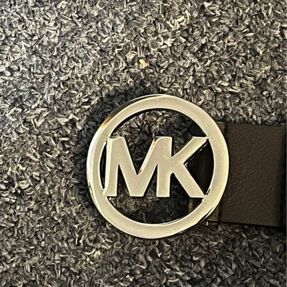 Michael Kors women’s belt. Size XL (44") - Picture 1 of 2